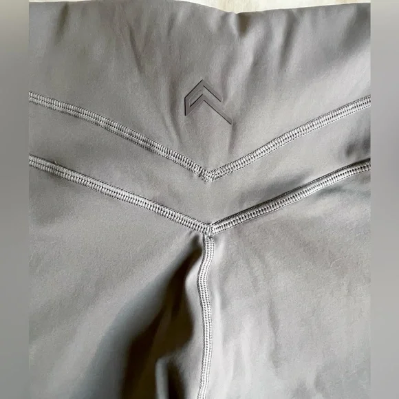 Oner Active Unified High Waisted Leggings - Charcoal Gray Size L - Picture 4 of 9